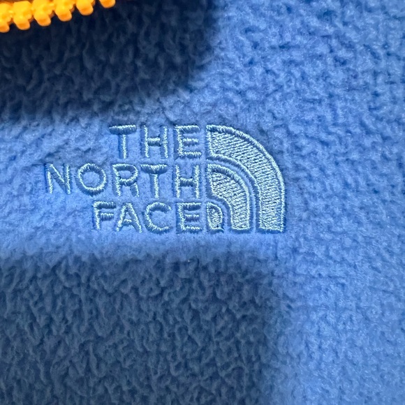 NWT- The North Face- Men’s royal arch vest. Size XL - Picture 5 of 10